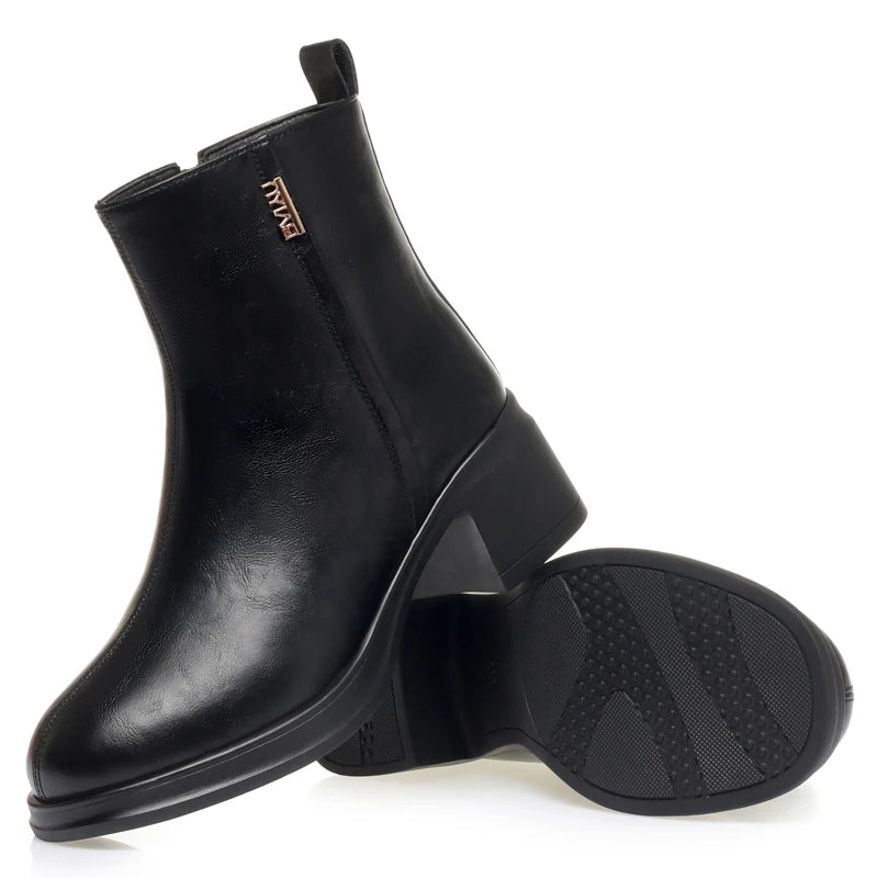AIYUQI Women's Ankle Boots Wool Warm 2025 New Genuine Leather Snow Boots for Women Large Size Fashiona Retro Winter Boots